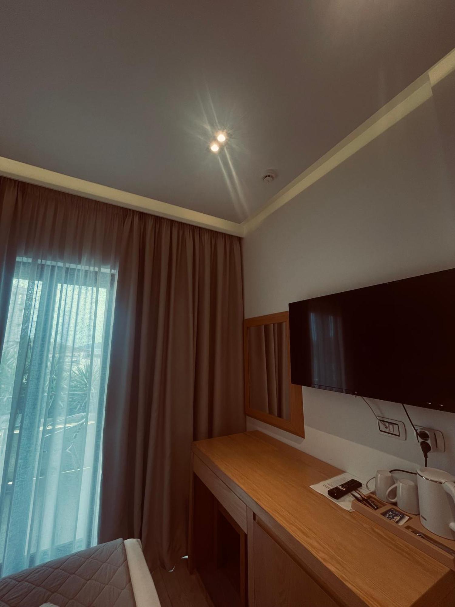 Hotel Sole Saranda Dış mekan fotoğraf