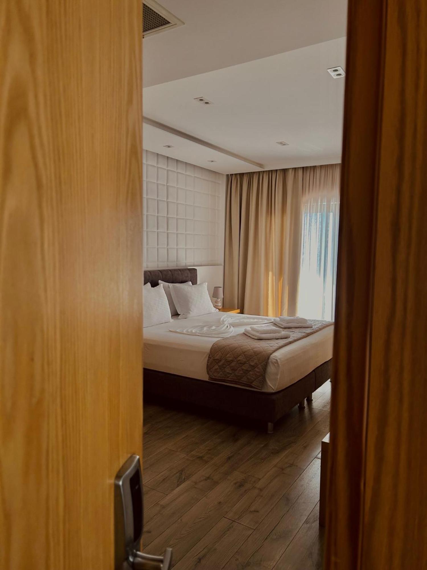 Hotel Sole Saranda Dış mekan fotoğraf